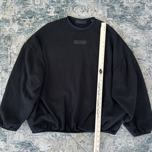 Fear of God Essentials Sweatshirt Mens Medium Black Crew Logo Patch Oversized - Picture 6 of 11